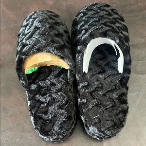 Cozy Black Women's Slippers